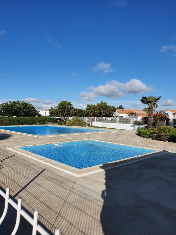 Maison Les Embruns Avec Piscine Collective La Faute-sur-Mer Exterior photo